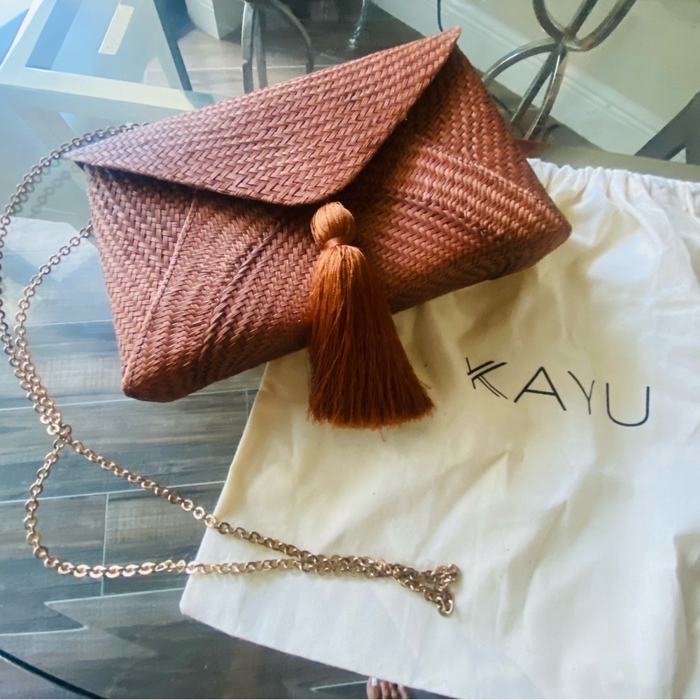 Kayu Straw Hand-Woven Tassel Clutch with Optional Shoulder Strap